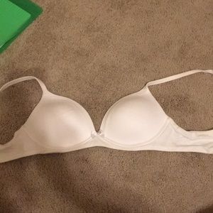 Wireless VS Body by Victoria Bra